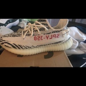 Yeezy zebra 350 Size 9.5